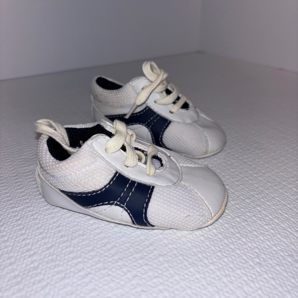 Baby Athletic Sneakers White‎ and Blue Infant Shoes Size 2 Toddler Kids